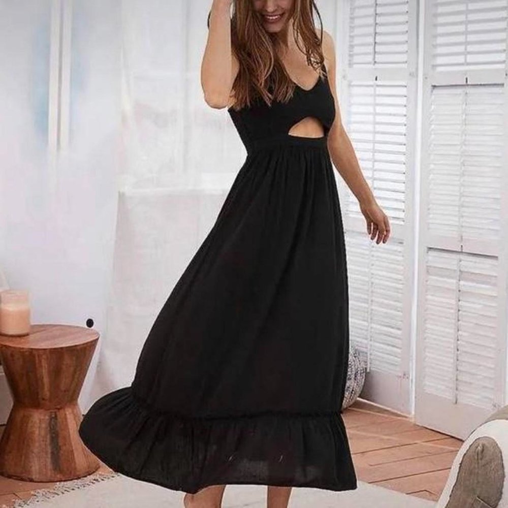 Aerie Black Cutout Maxi Dress, size medium